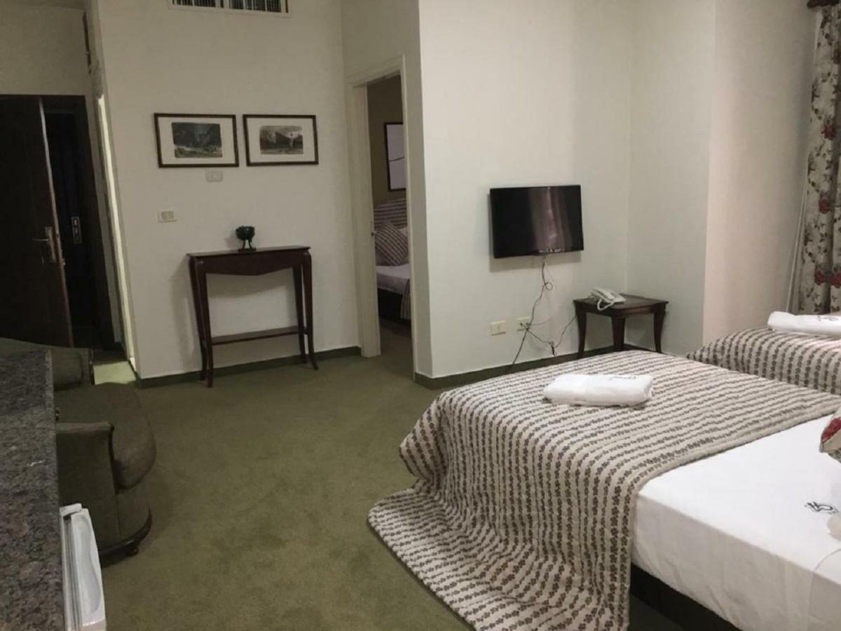 Nine Seven Hotel Adma wa Dafneh Kültér fotó
